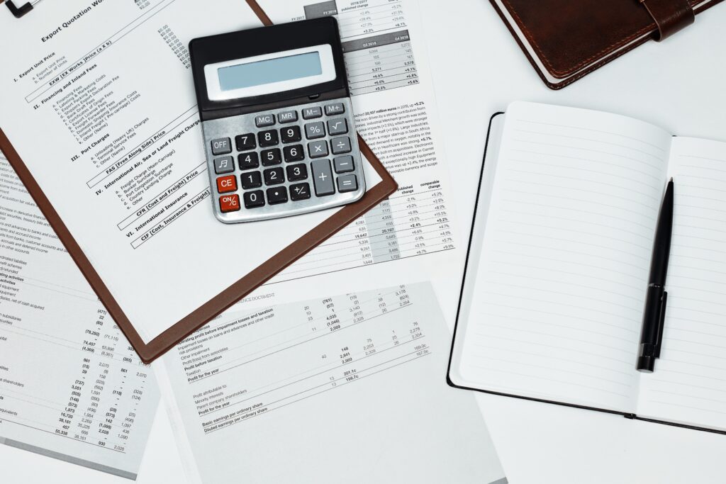 Tax accounting menjadi penting bagi perusahaan karena berhubungan dengan kepatuhan perusahaan dalam melaksanakan kewajiban sebagai wajib pajak badan